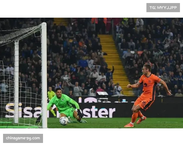 实时记录:乌迪内斯在对方角球进攻未果后,7秒内完成射门